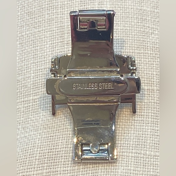 CHRISTIAN TSE STAINLESS STEEL DEPLOYMENT BUCKLE FOR 22mm WATCH BAND - Picture 2 of 2